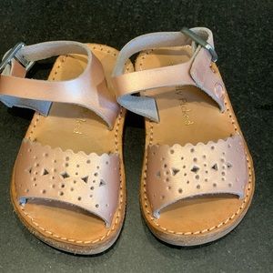 Freshly Picked toddler sandals
